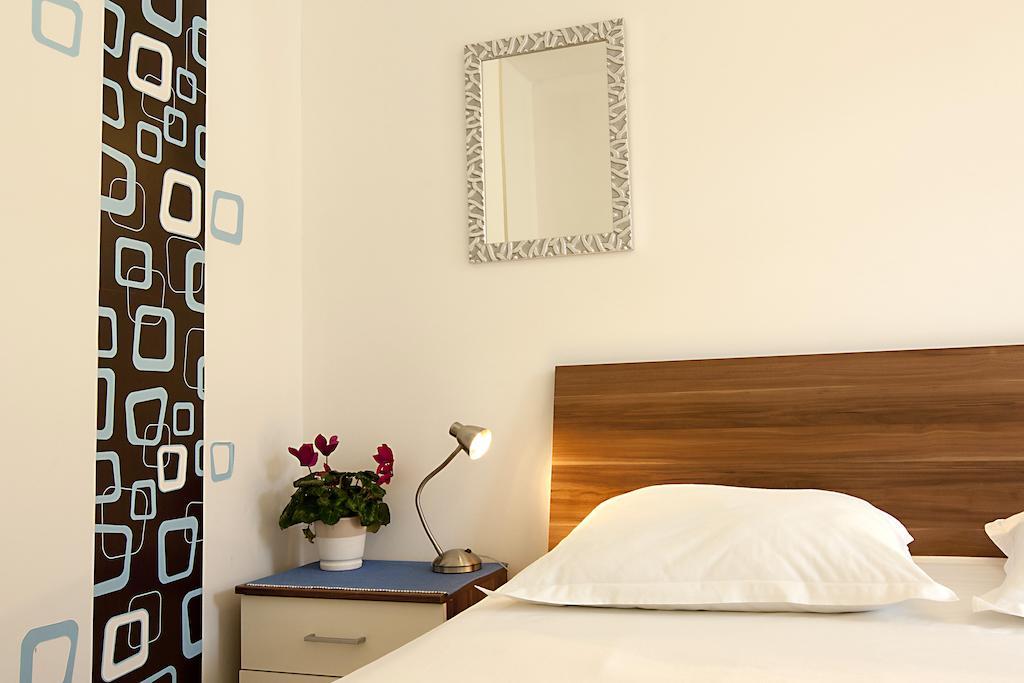 Apartments Viskovic Makarska Quarto foto