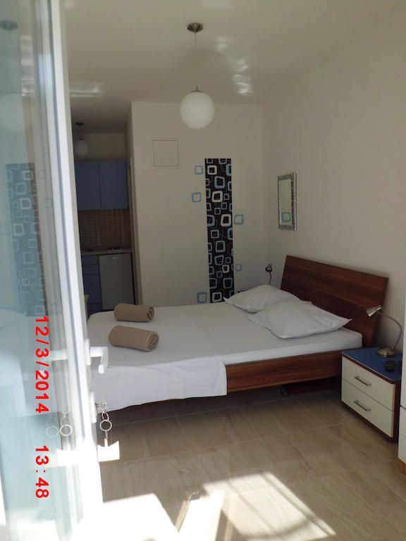Apartments Viskovic Makarska Quarto foto
